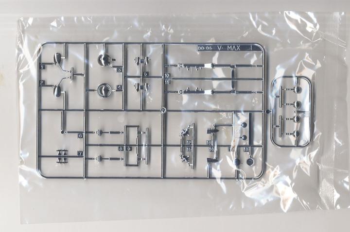 Aoshima 06230 1/12 4C4 Vmax '0 - Model Kit Aoshima recensione e prezzo