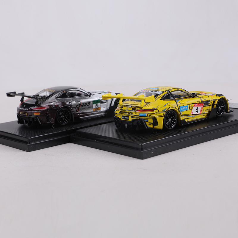 Modellino Auto in Scala 1:64 R - Model Kit Rg recensione e prezzo