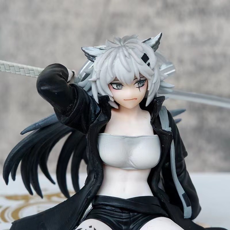15 cm Furyu Arknights Figura A - Model Kit Anubis recensione e prezzo
